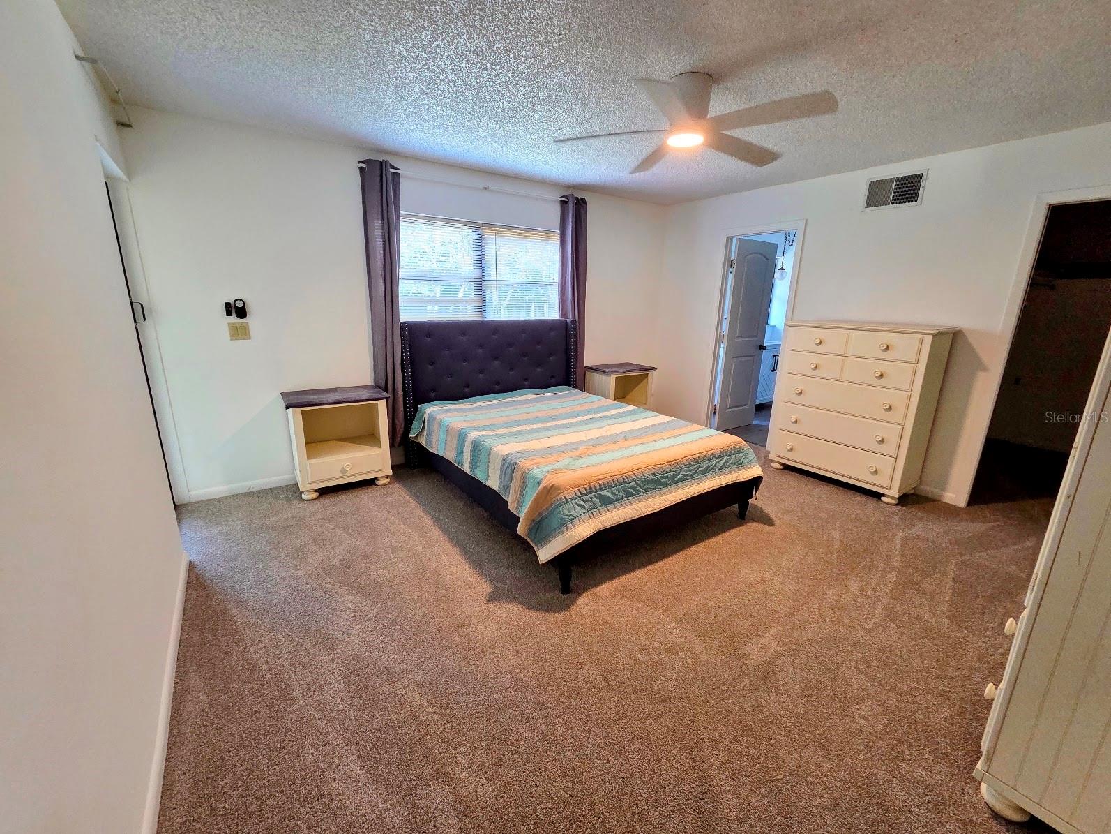 4841 Sunday, Sarasota, FL 34235