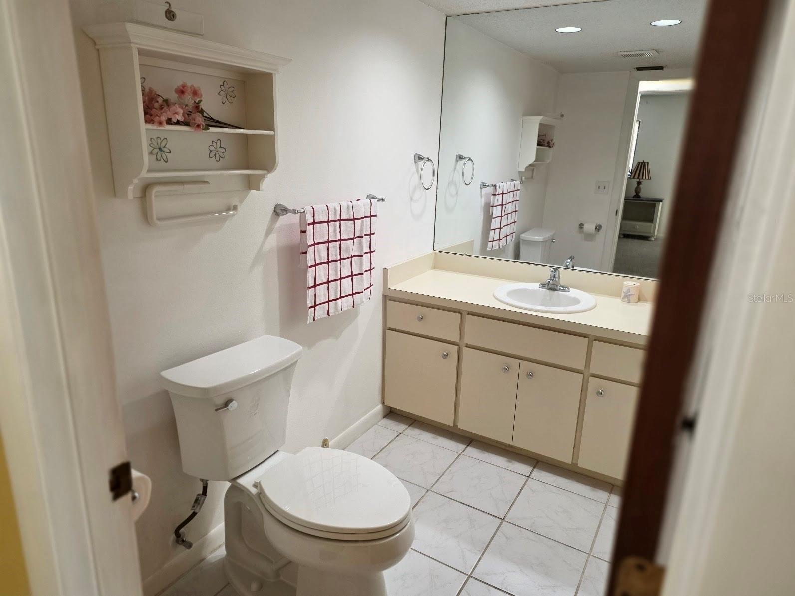 4841 Sunday, Sarasota, FL 34235