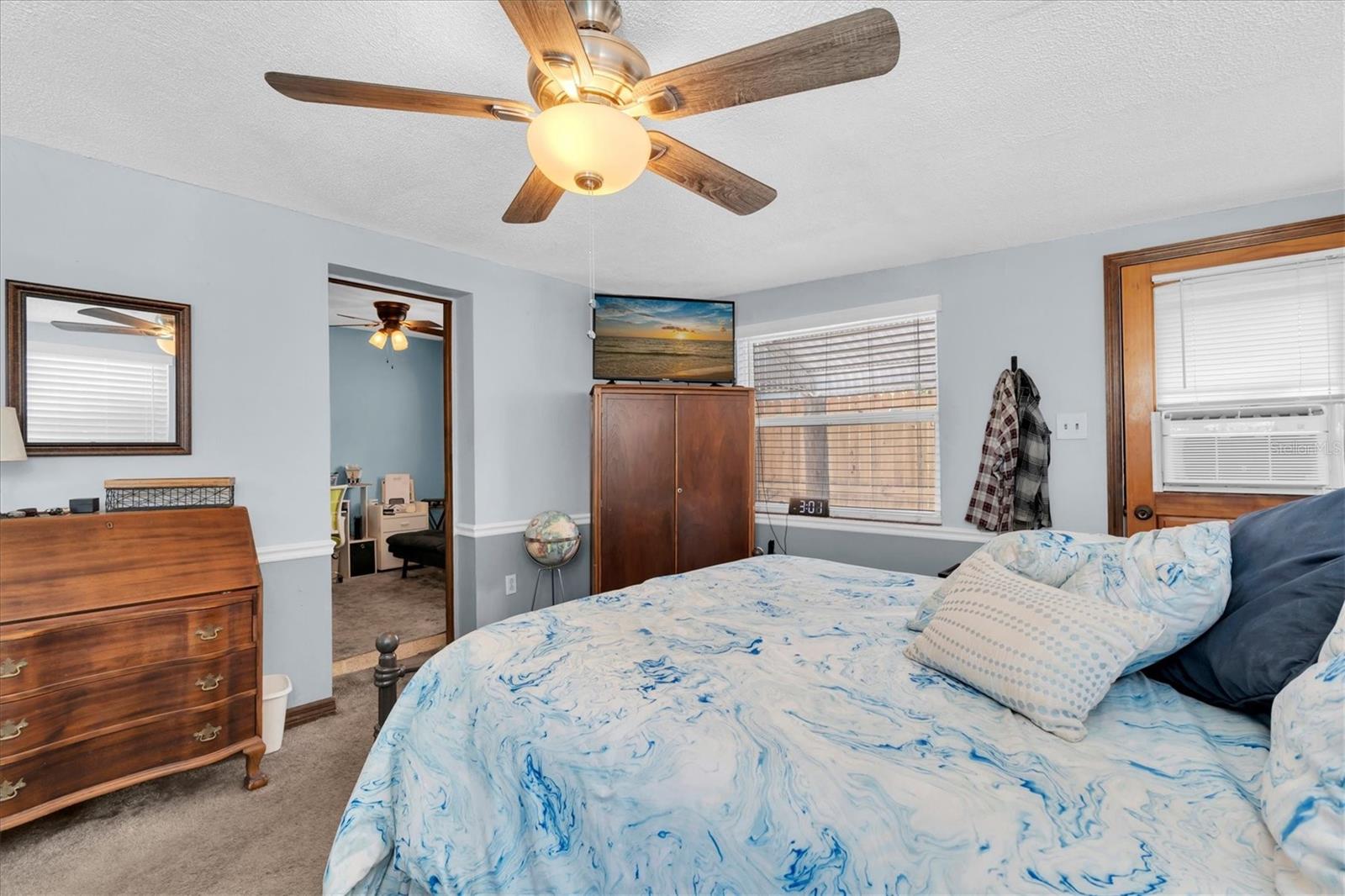 3227 48th, St Petersburg, FL 33714