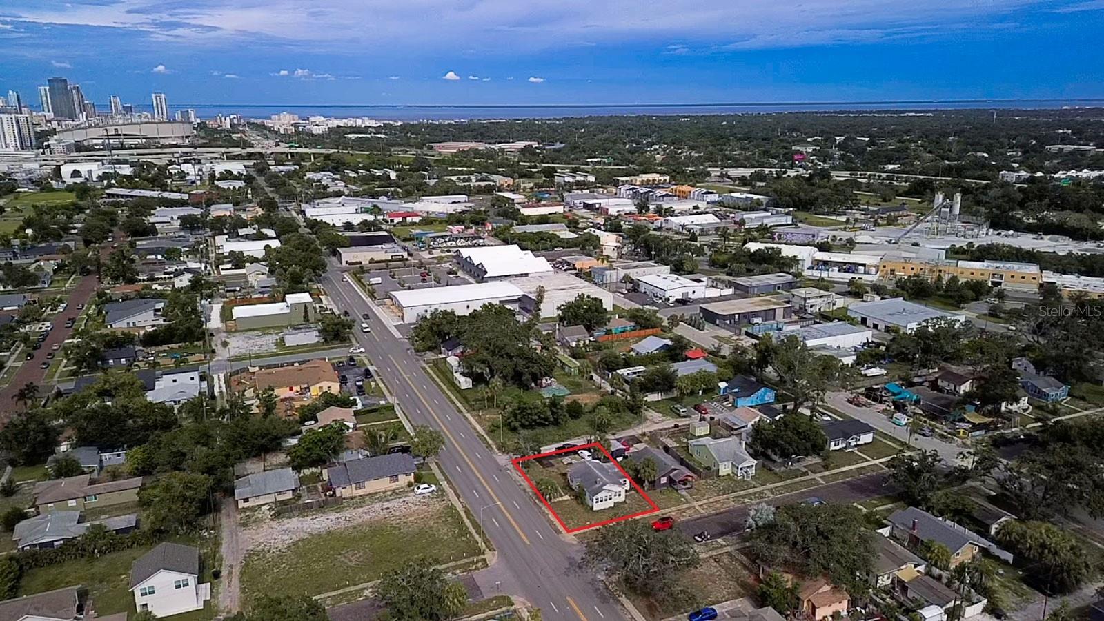 2560 5th, St Petersburg, FL 33712
