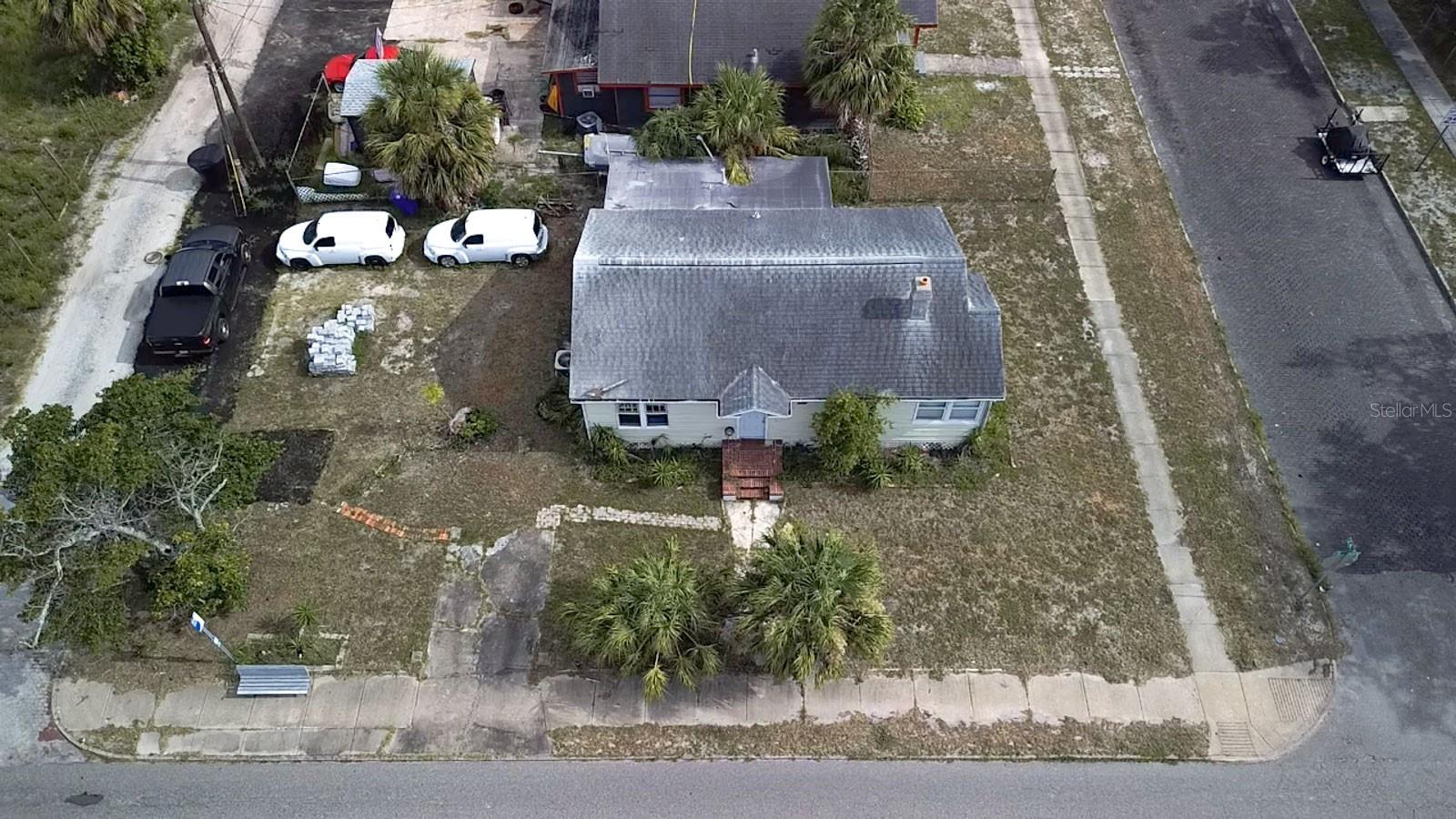 2560 5th, St Petersburg, FL 33712