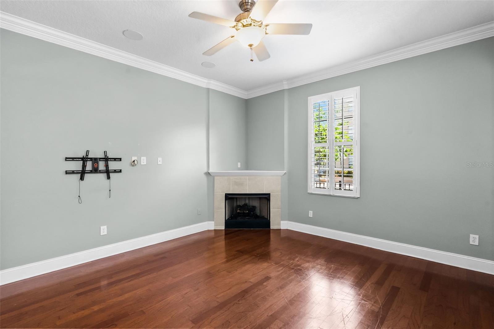 2419 Victoria Gardens, Tampa, FL 33609
