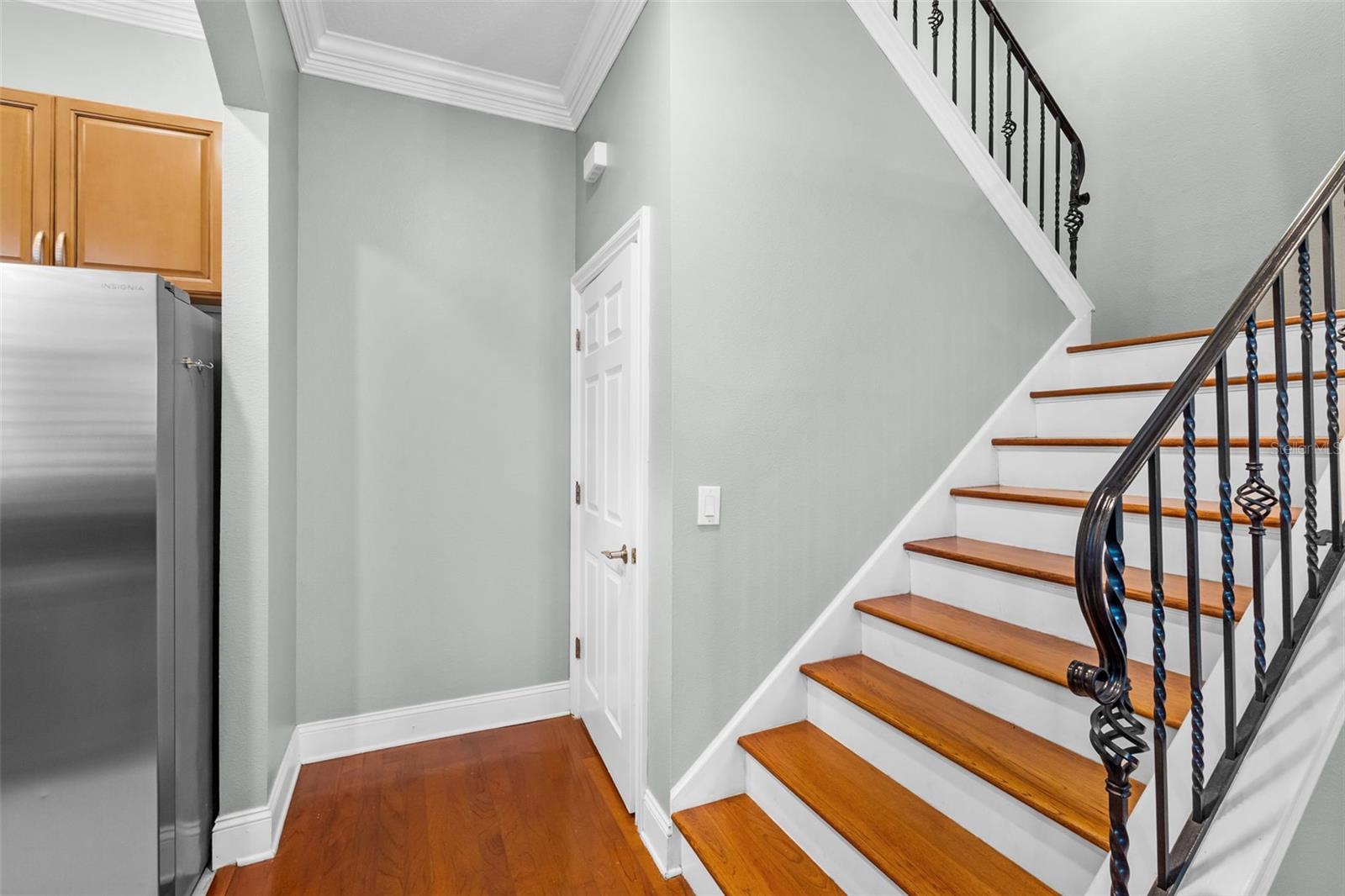 2419 Victoria Gardens, Tampa, FL 33609