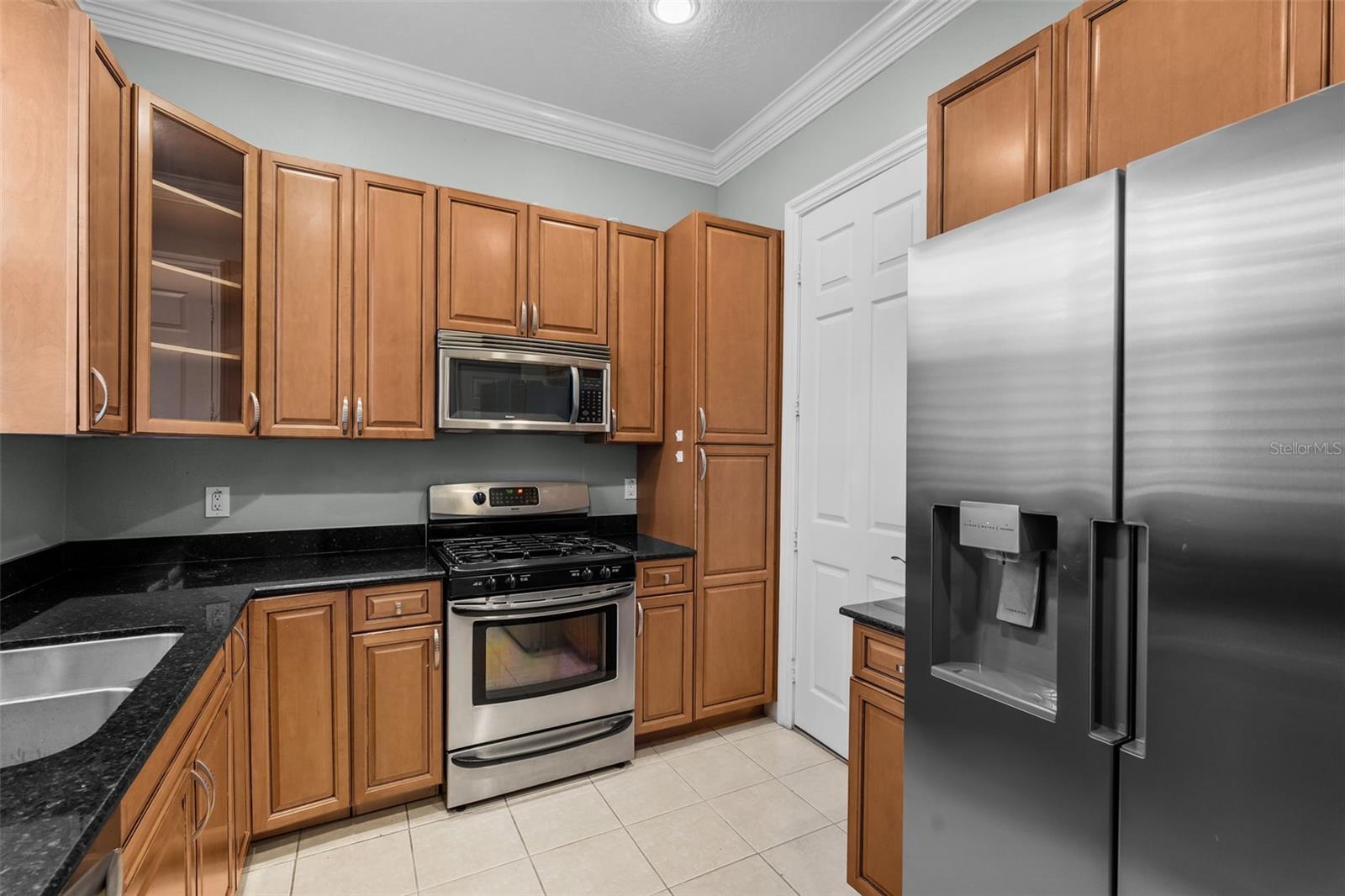 2419 Victoria Gardens, Tampa, FL 33609