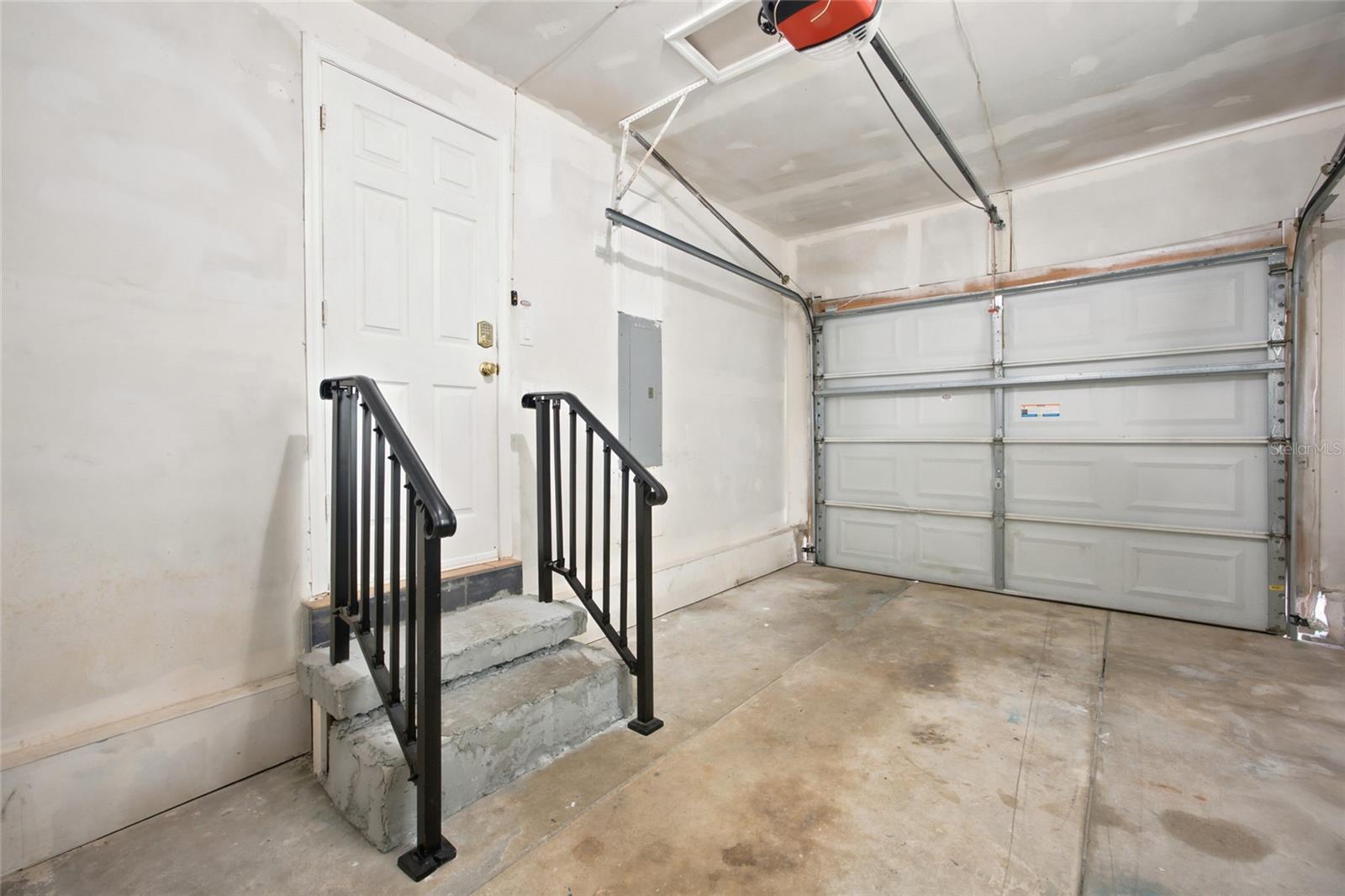 742 12th, Ocala, FL 34471