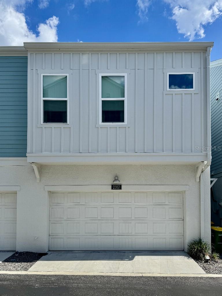 2317 Lindstrom, Sarasota, FL 34237