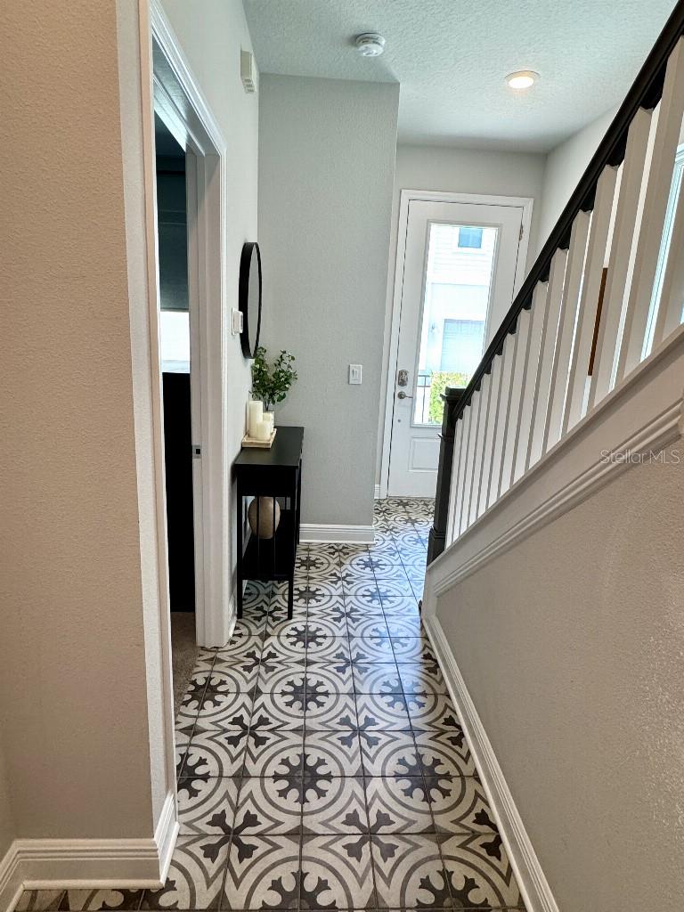 2317 Lindstrom, Sarasota, FL 34237