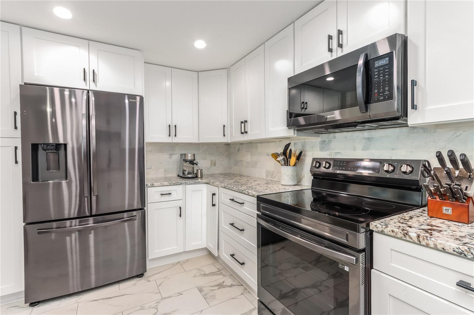 4 Belleview Unit 205, Belleair, FL 33756