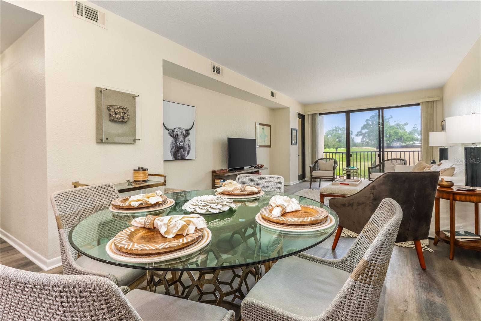 4 Belleview Unit 205, Belleair, FL 33756