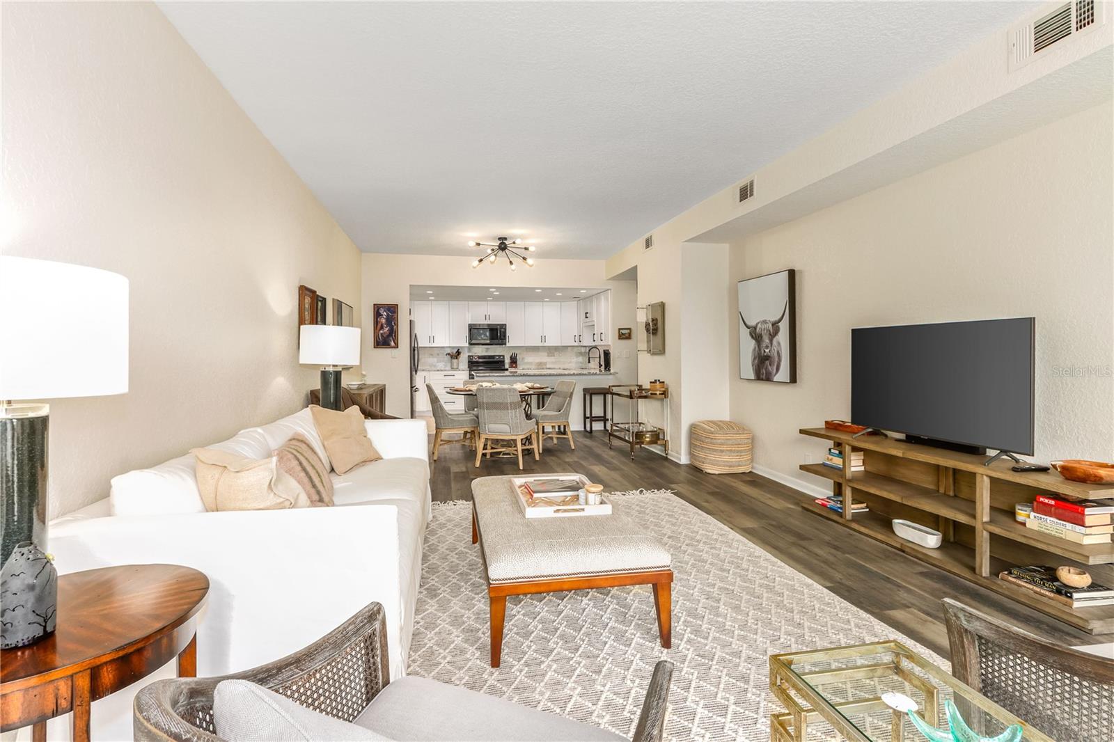 4 Belleview Unit 205, Belleair, FL 33756