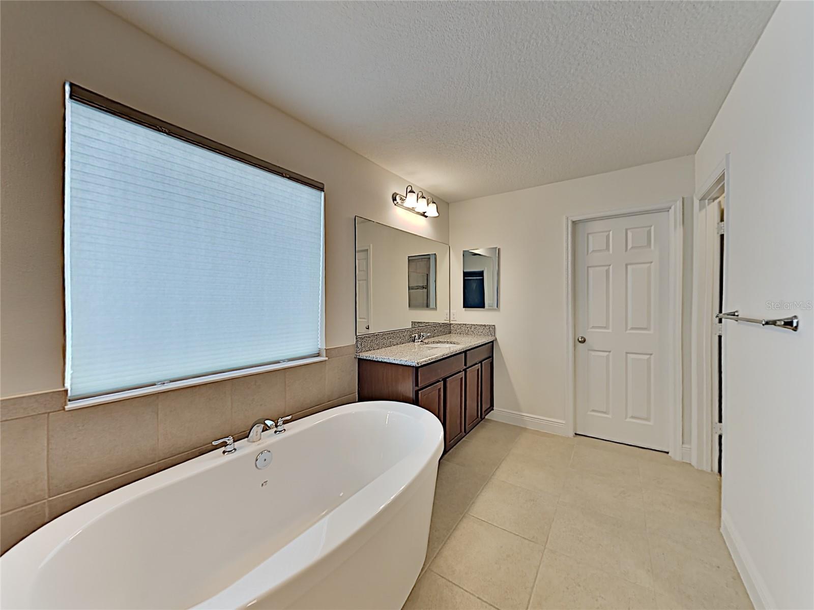 8931 Lookout Pointe, Windermere, FL 34786