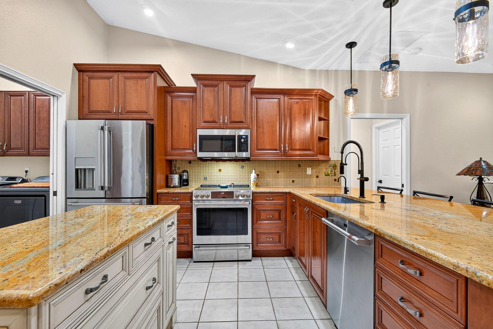2073 Misty Sunrise, Sarasota, FL 34240
