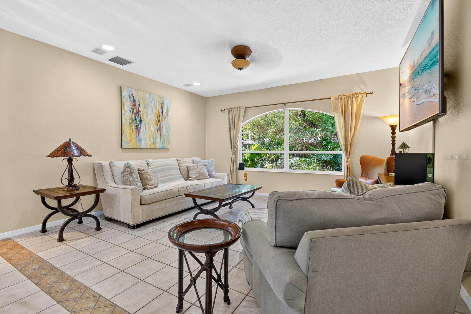2073 Misty Sunrise, Sarasota, FL 34240