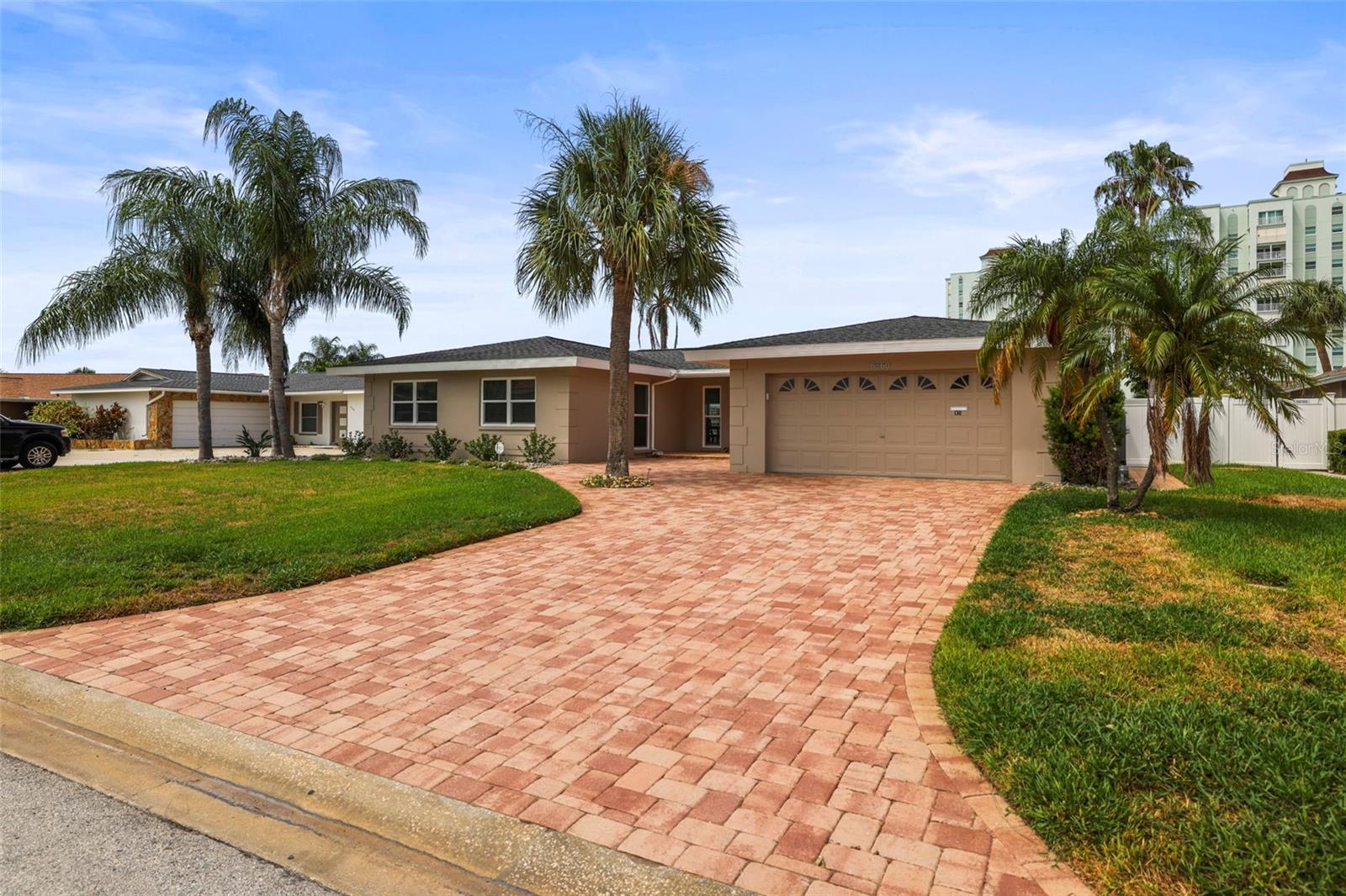 6360 2nd Palm, St Petersburg, FL 33706