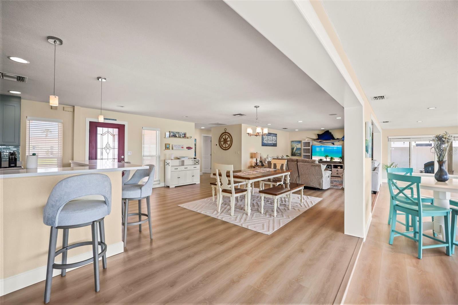 6360 2nd Palm, St Petersburg, FL 33706