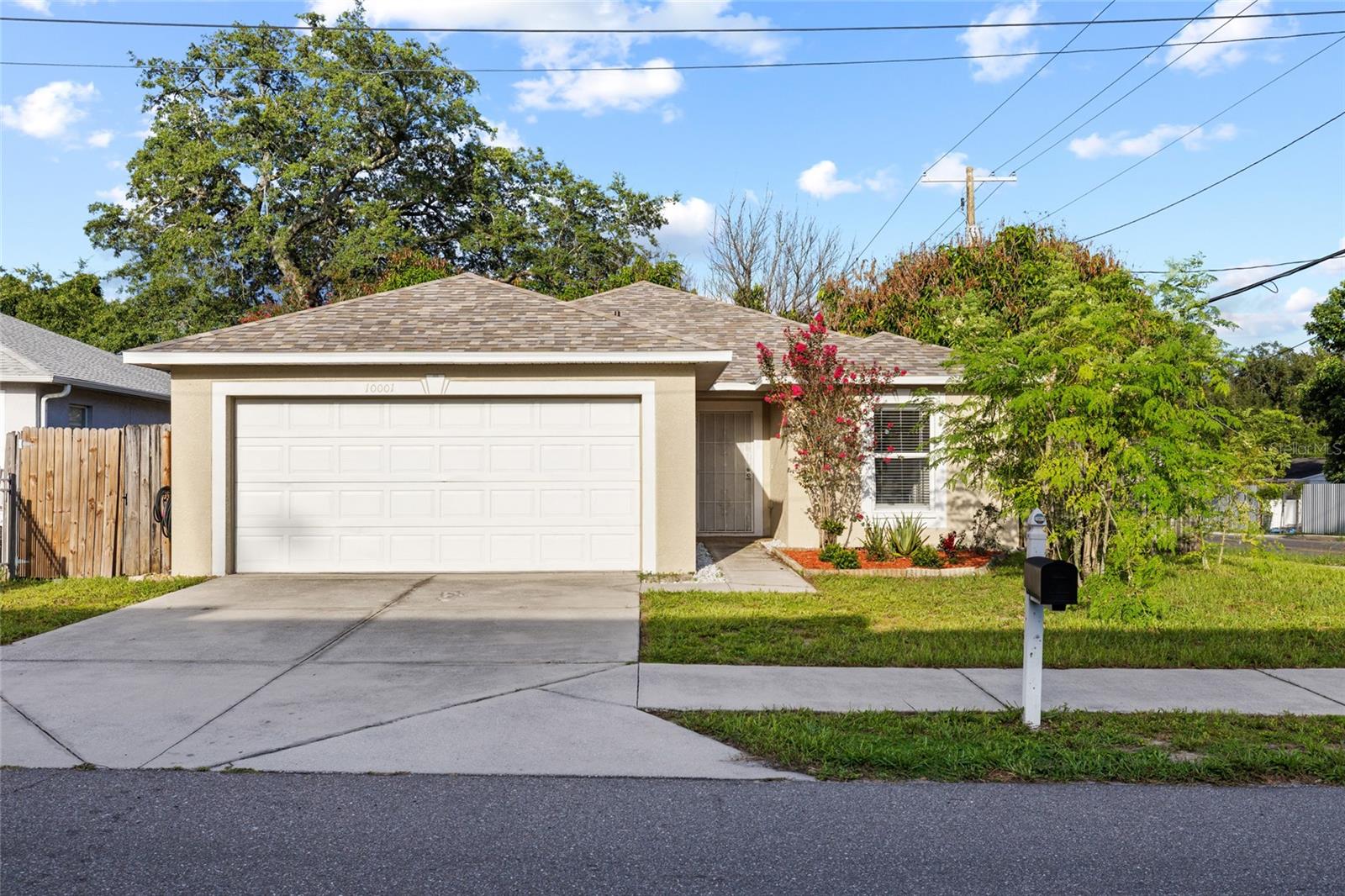 10001 Florence, Tampa, FL 33612