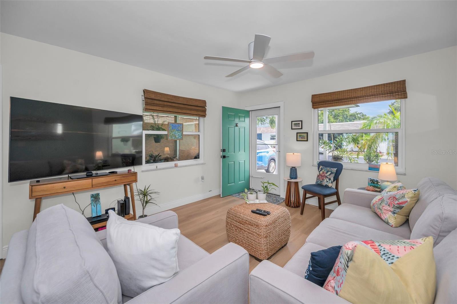845 Sky Loch, Dunedin, FL 34698
