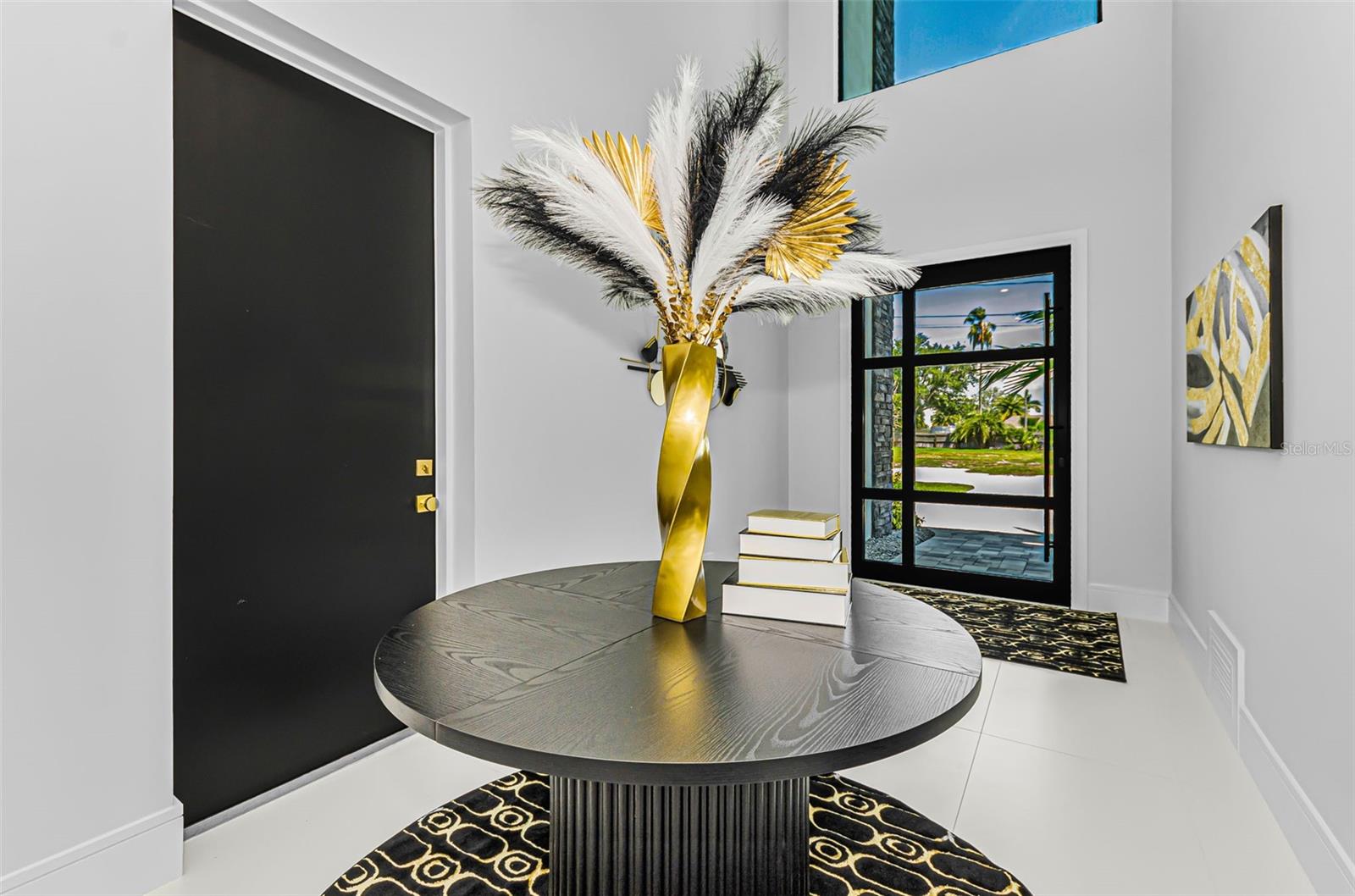 43 Dolphin, Treasure Island, FL 33706