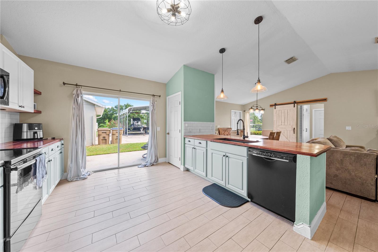 4865 Meadow, St Cloud, FL 34772