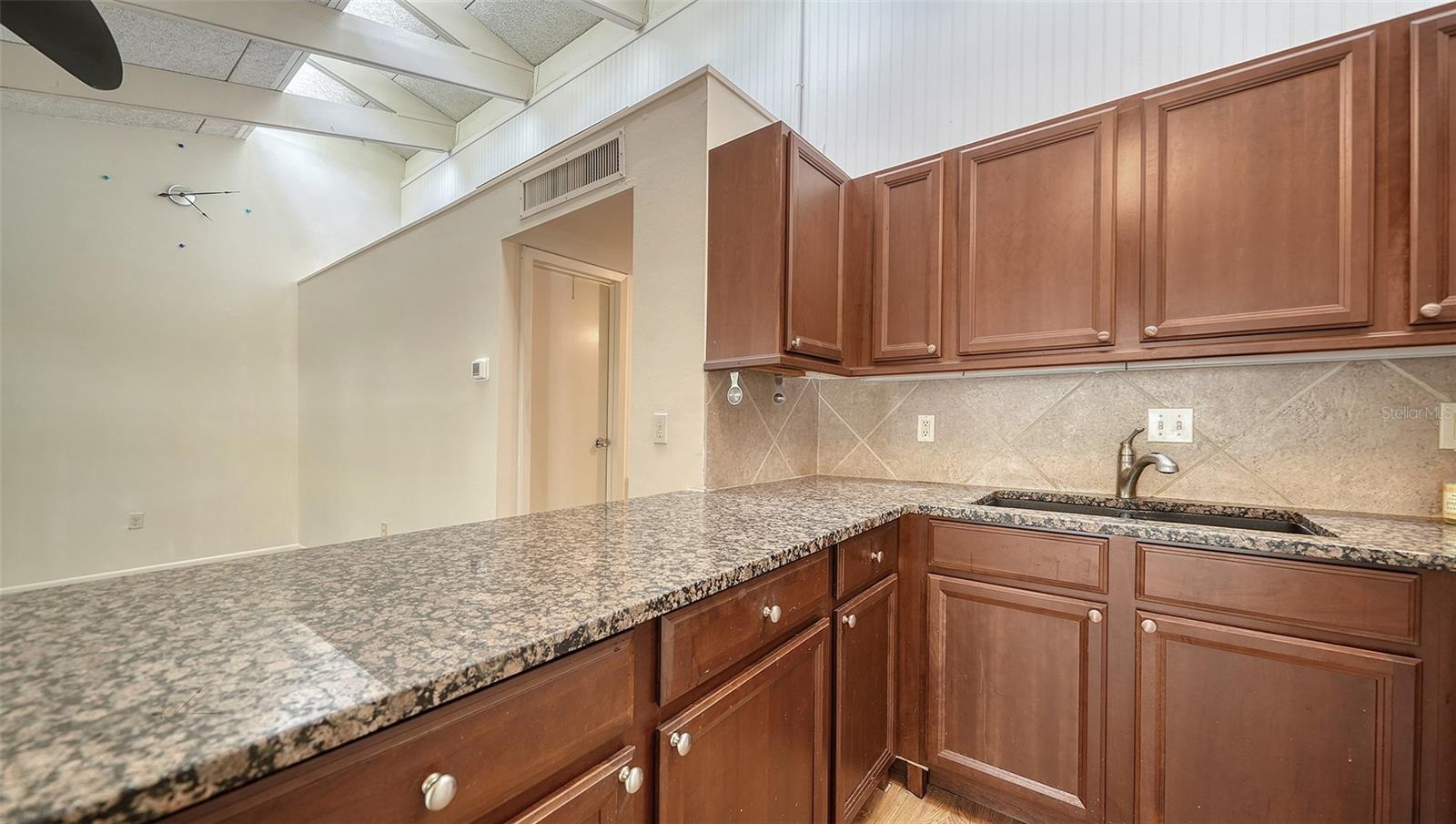 500 Jefferson Unit B-5, Sarasota, FL 34237