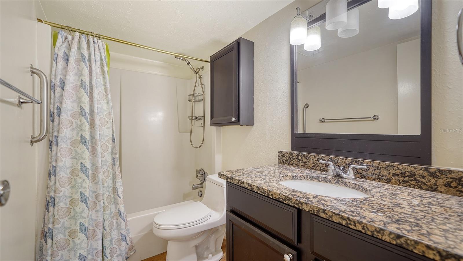500 Jefferson Unit B-5, Sarasota, FL 34237