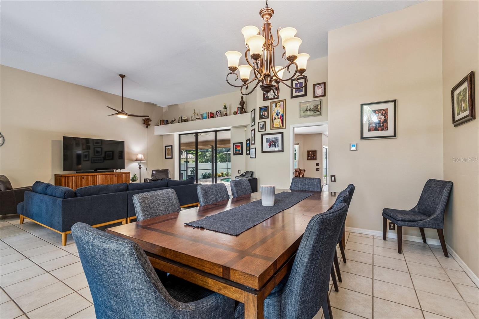 2937 Hillcreek, Clearwater, FL 33759