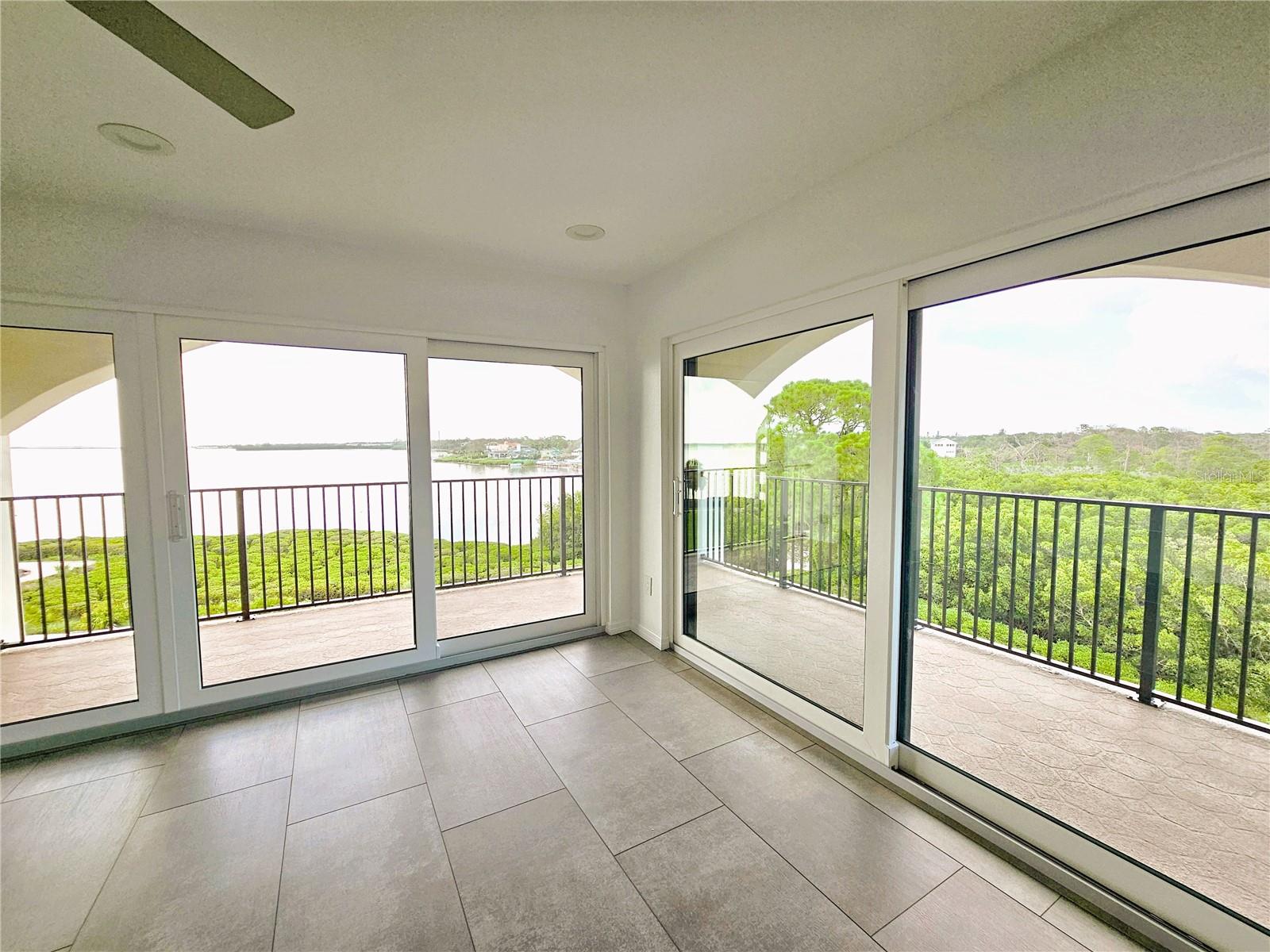 243 Mariner Unit 243, Tarpon Springs, FL 34689