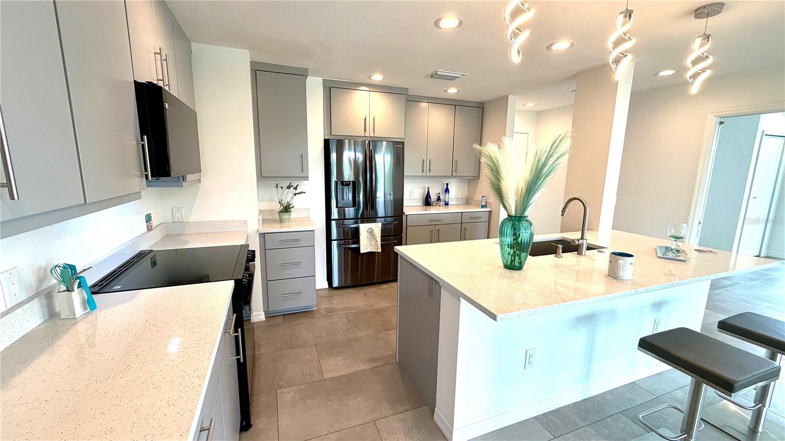 243 Mariner Unit 243, Tarpon Springs, FL 34689