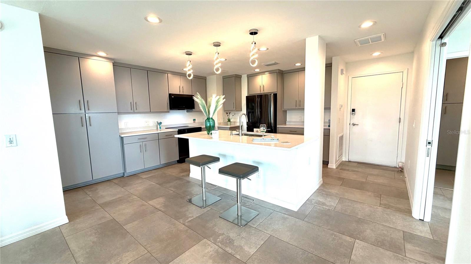 243 Mariner Unit 243, Tarpon Springs, FL 34689