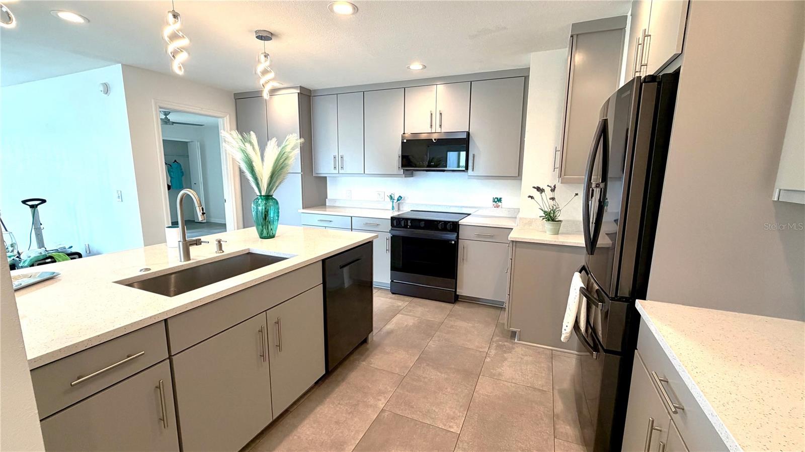 243 Mariner Unit 243, Tarpon Springs, FL 34689