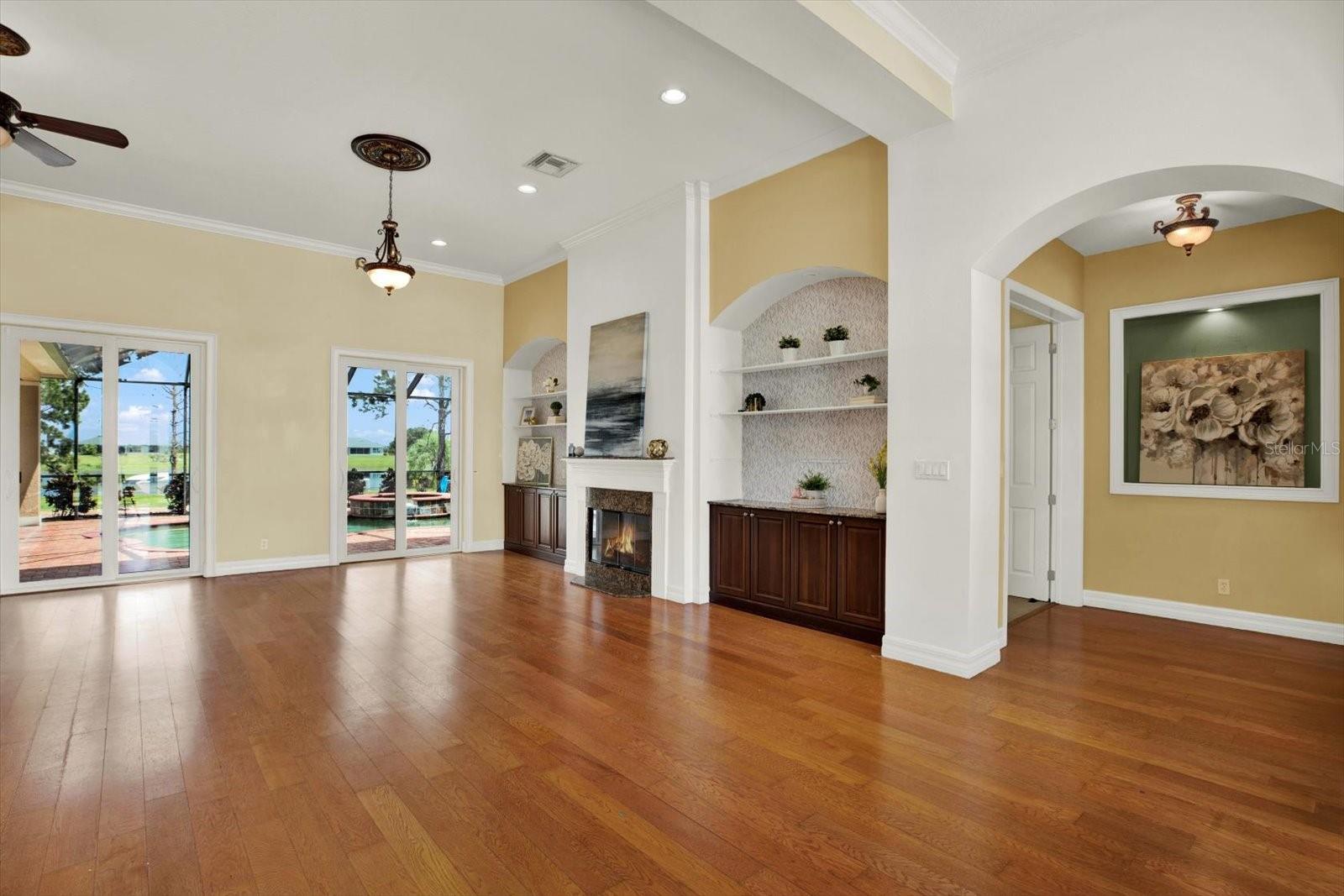5207 Lake Venice, Wimauma, FL 33598