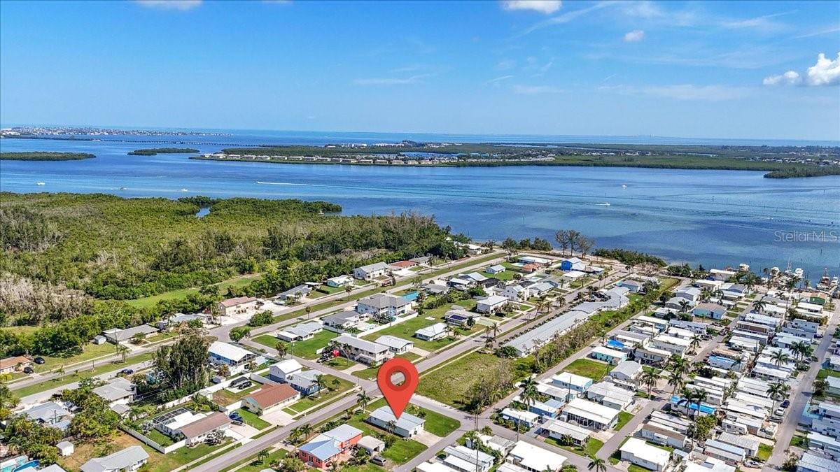 3803 117th St W, Bradenton, FL 34210