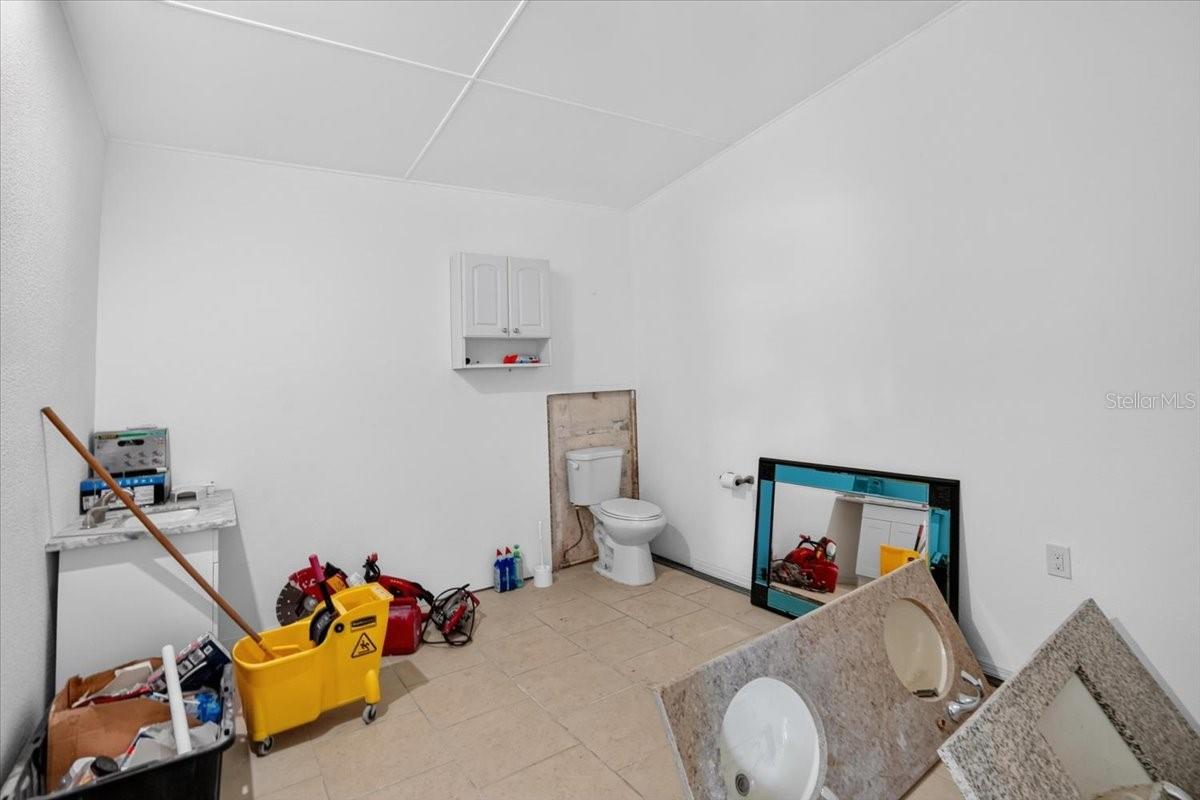 3803 117th St W, Bradenton, FL 34210