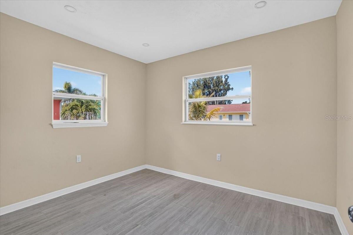 3803 117th St W, Bradenton, FL 34210