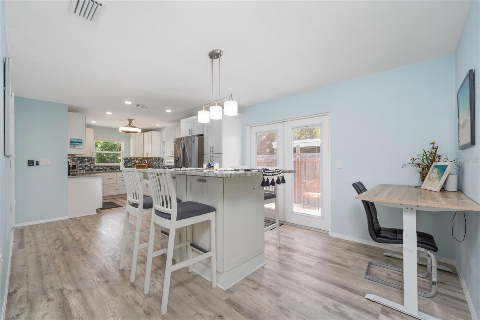 7311 Broughton, Sarasota, FL 34243