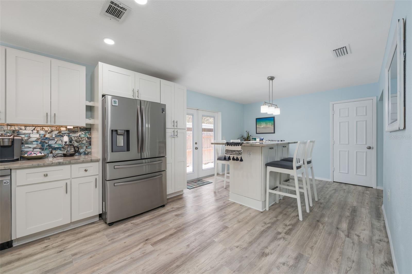 7311 Broughton, Sarasota, FL 34243