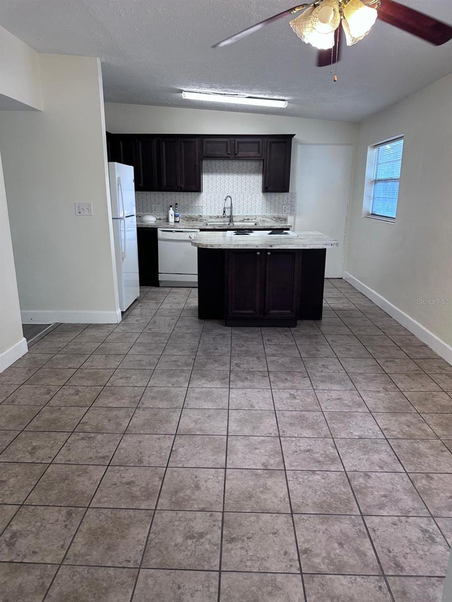 3412 Oranole, Orlando, FL 32810