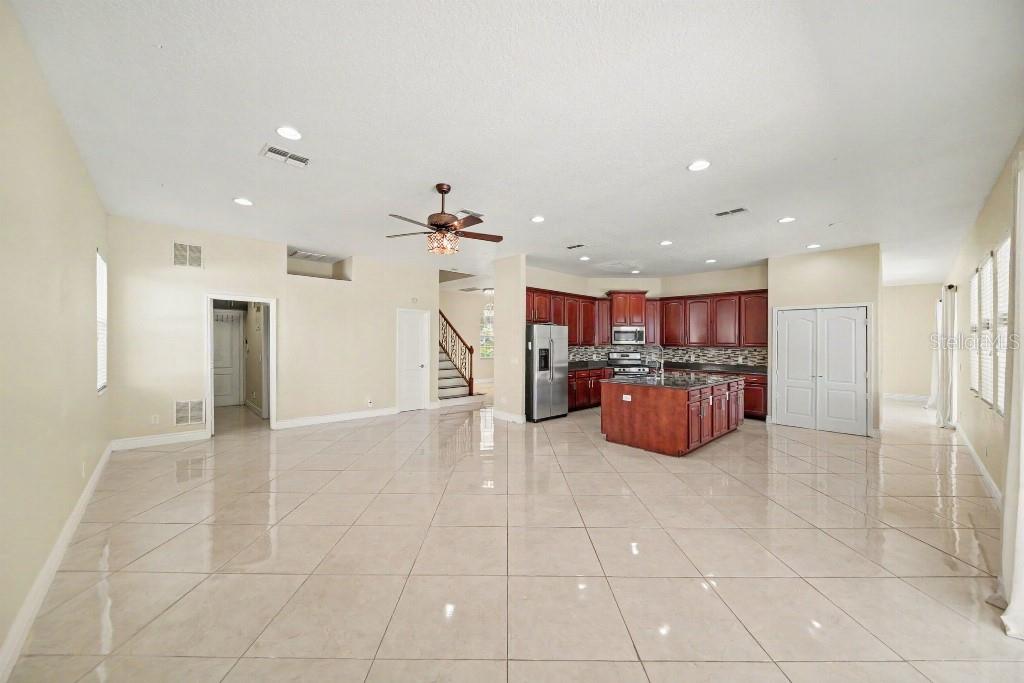 20009 Oakflower, Tampa, FL 33647
