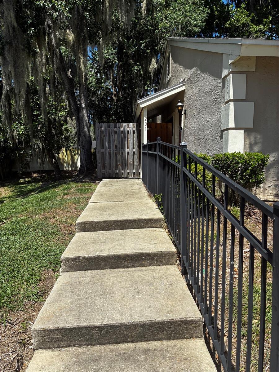 1701 24th Unit 201, Ocala, FL 34471