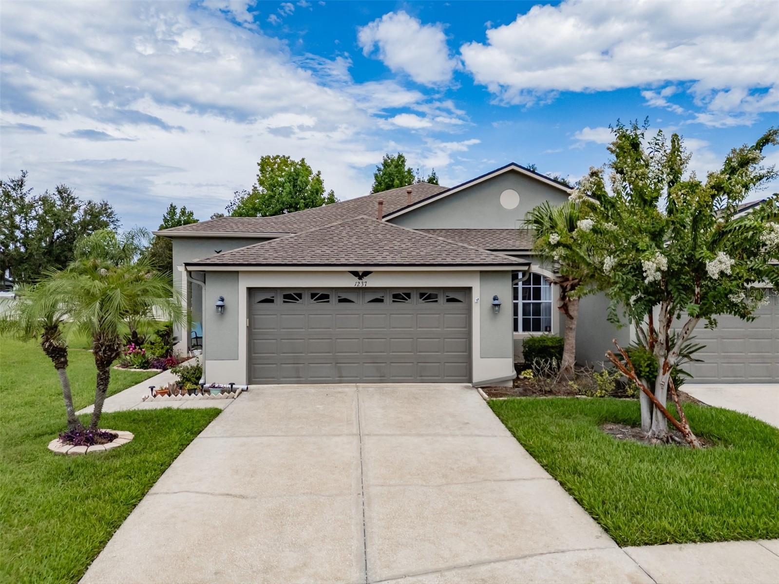 1237 Ambridge, Wesley Chapel, FL 33543