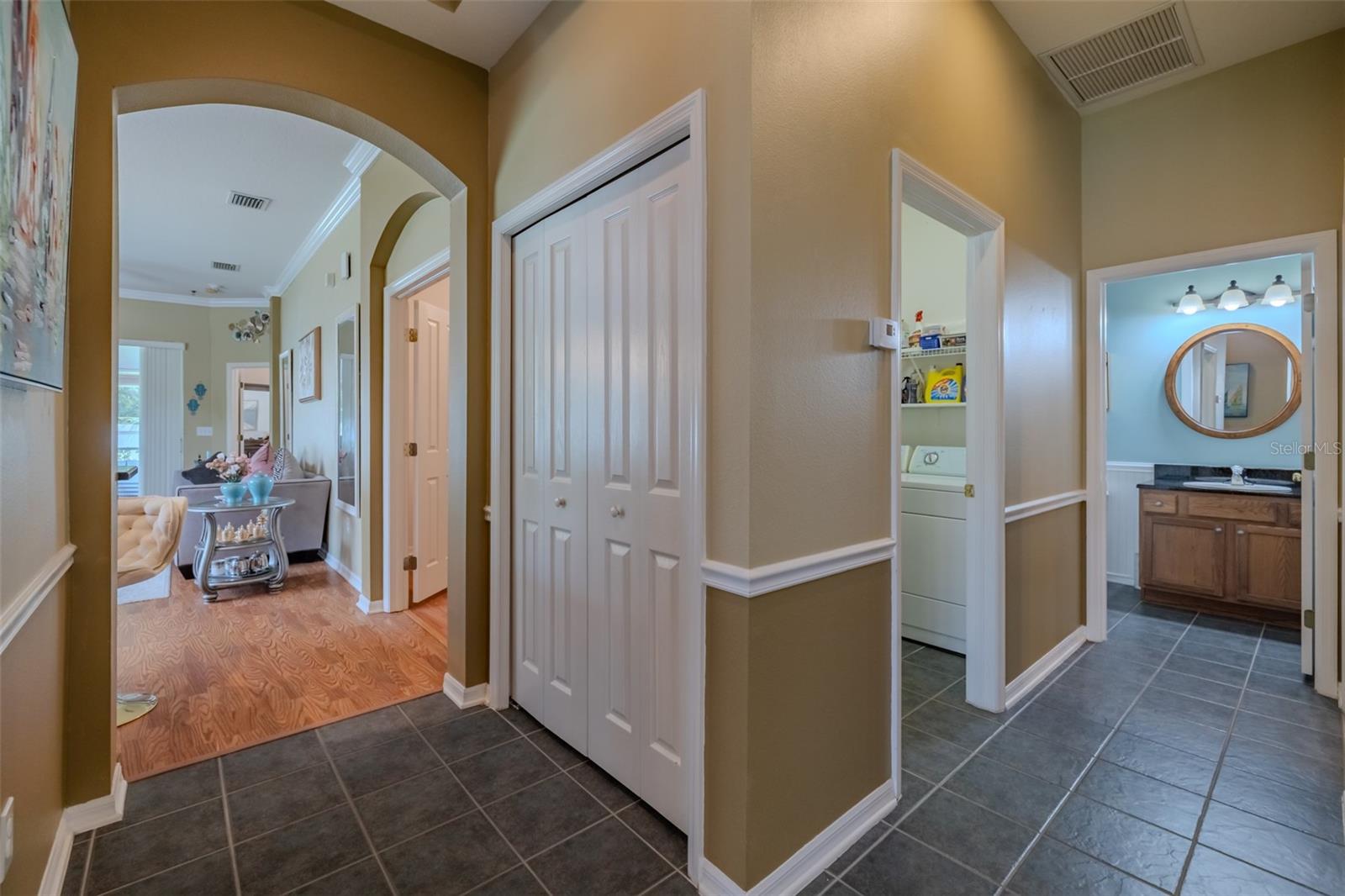 1237 Ambridge, Wesley Chapel, FL 33543