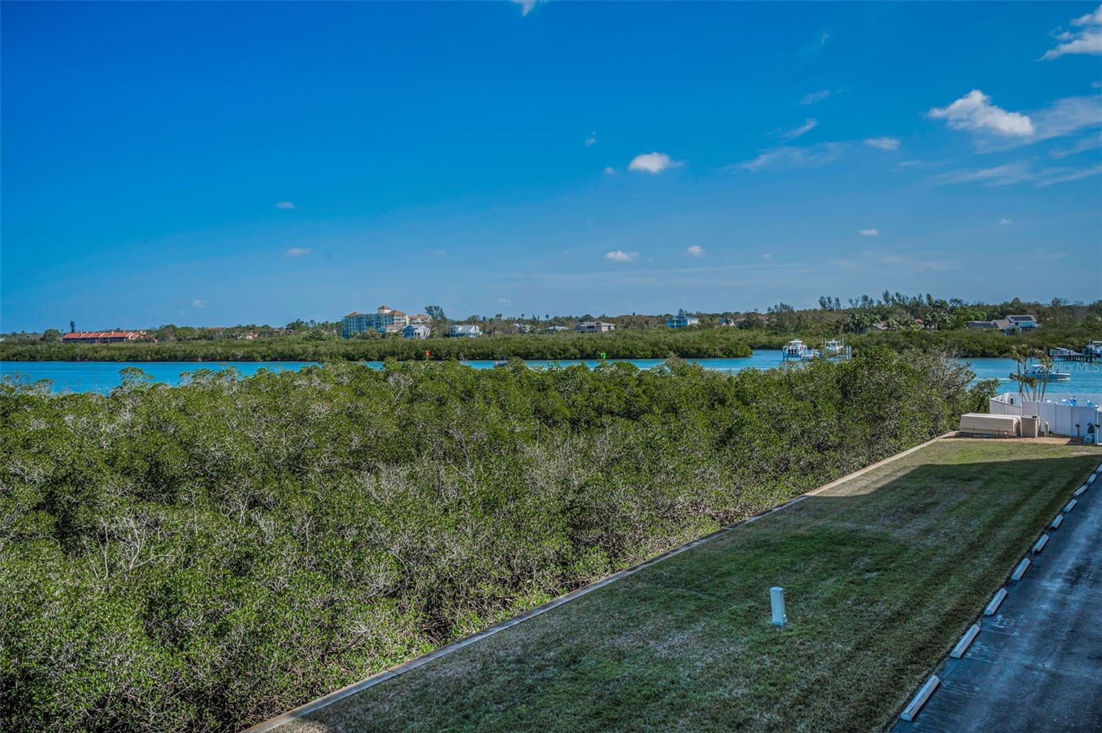 19451 Gulf Unit 301, Indian Shores, FL 33785