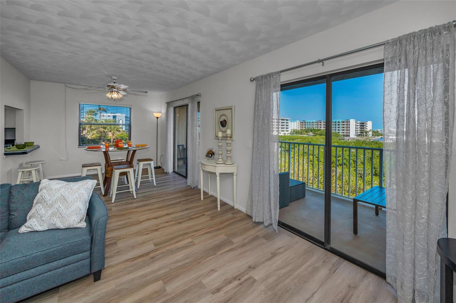 19451 Gulf Unit 301, Indian Shores, FL 33785