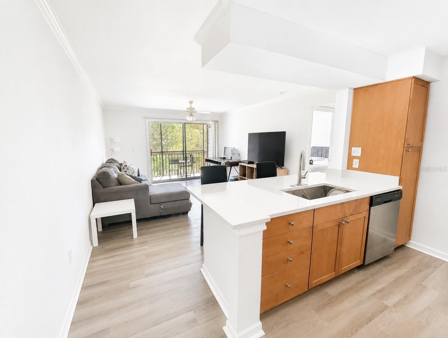 2500 Winding Creek Unit E208, Clearwater, FL 33761