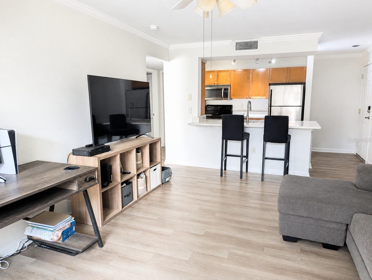 2500 Winding Creek Unit E208, Clearwater, FL 33761