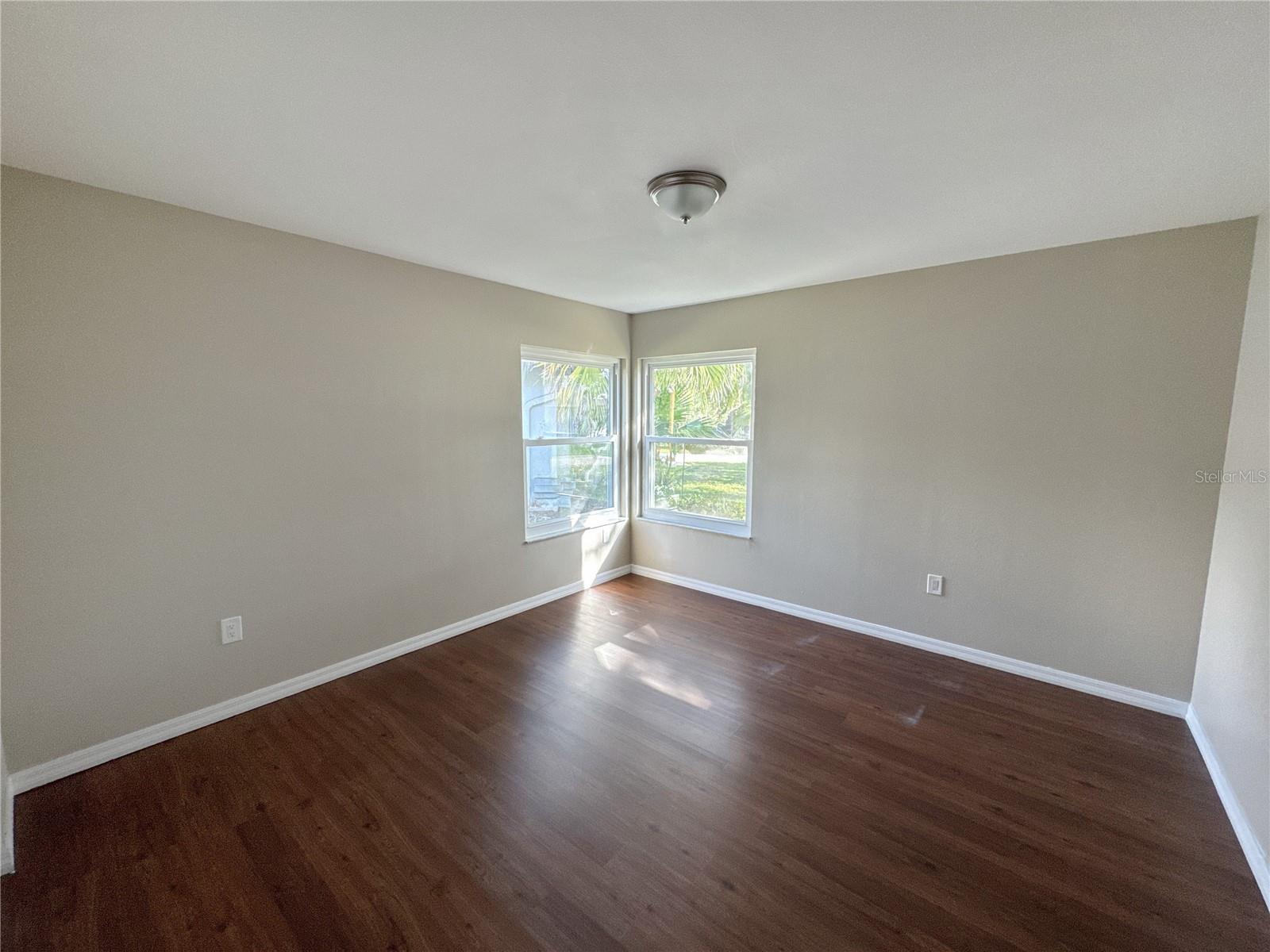 3174 57th Avenue, Bradenton, FL 34203