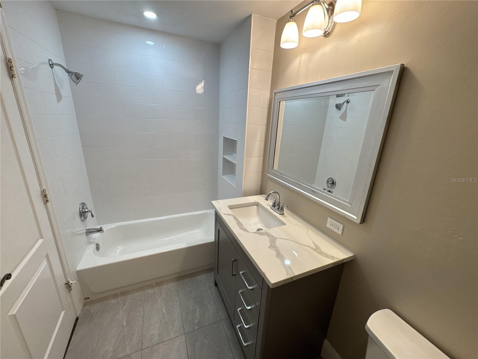 3174 57th Avenue, Bradenton, FL 34203