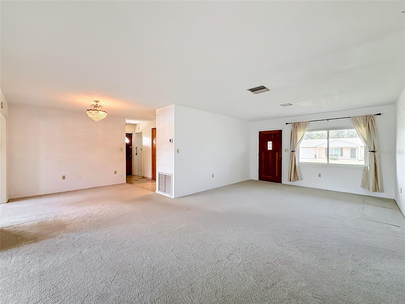 13225 Country Club, Tavares, FL 32778