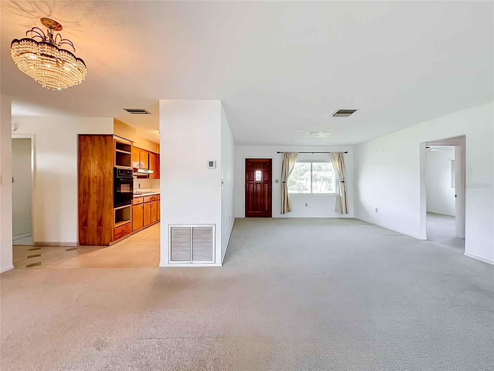 13225 Country Club, Tavares, FL 32778