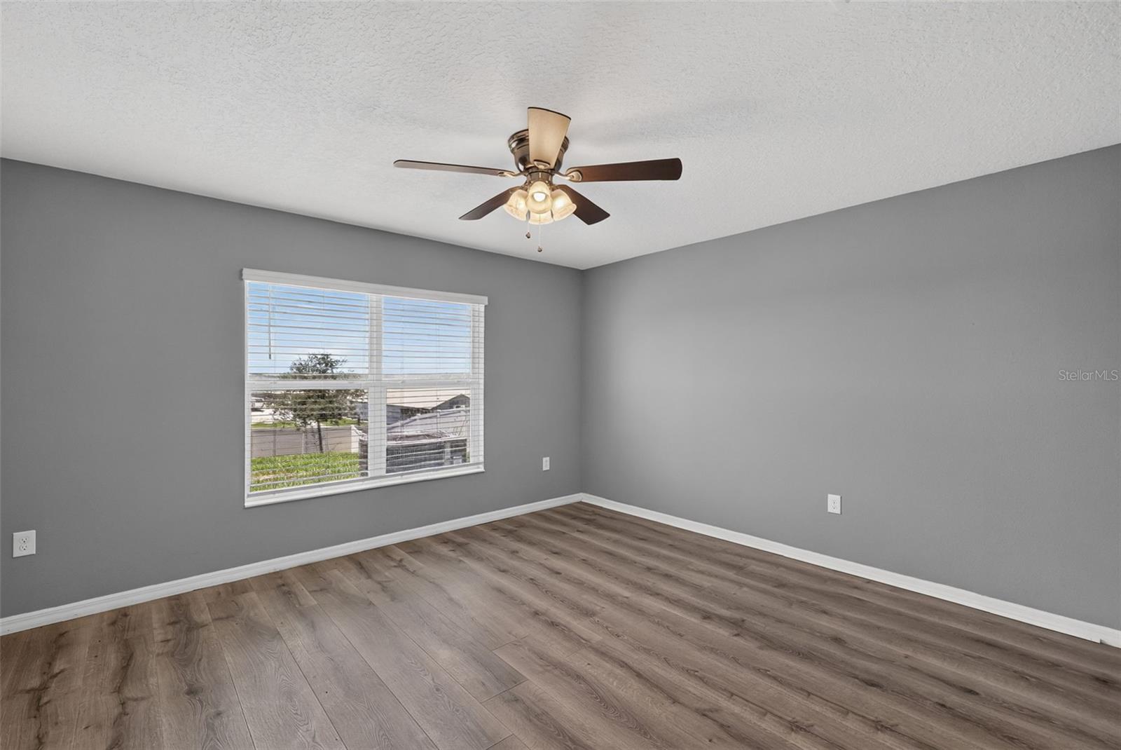 2465 Begonia, Mascotte, FL 34753